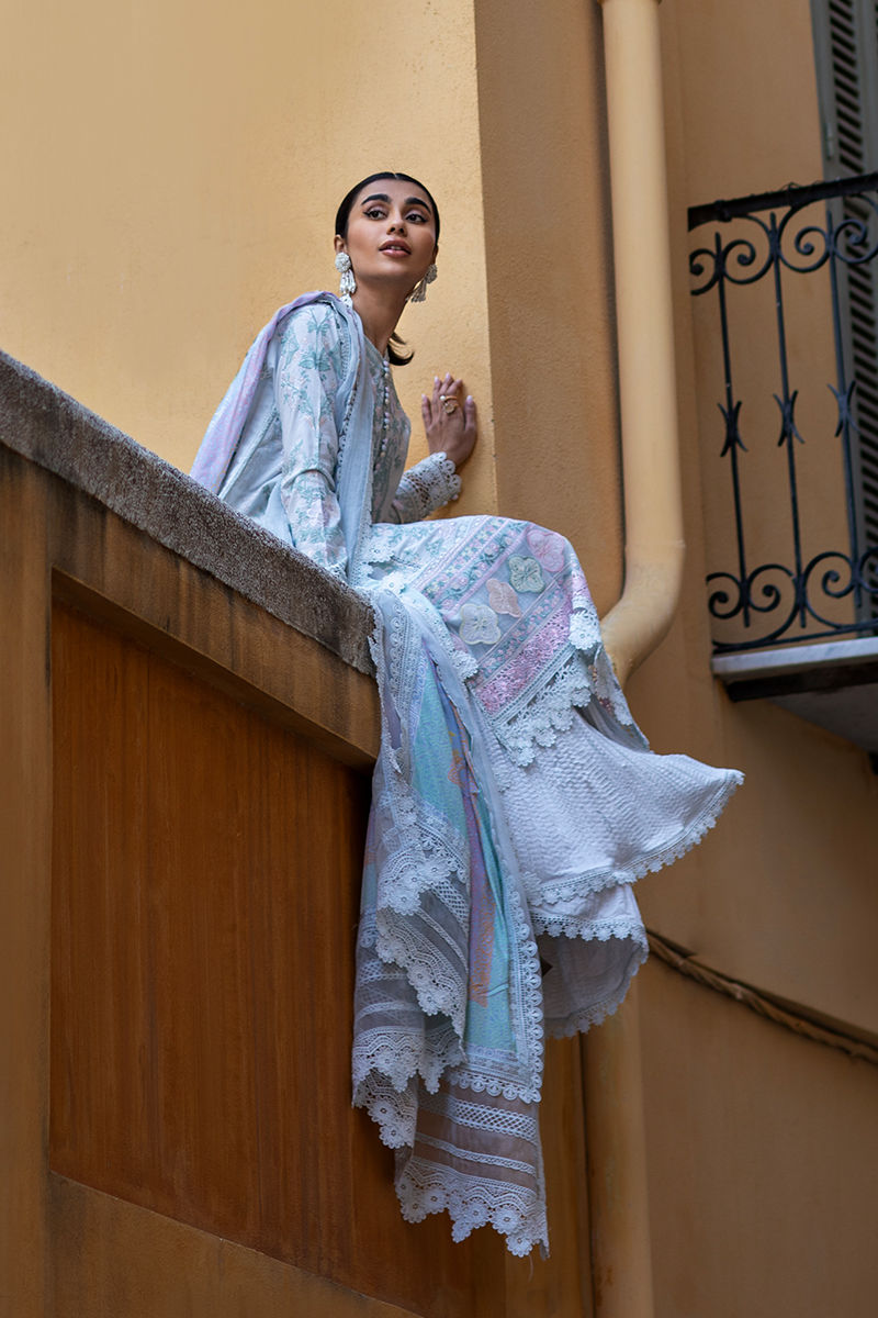 Zoha Luxury Lawn