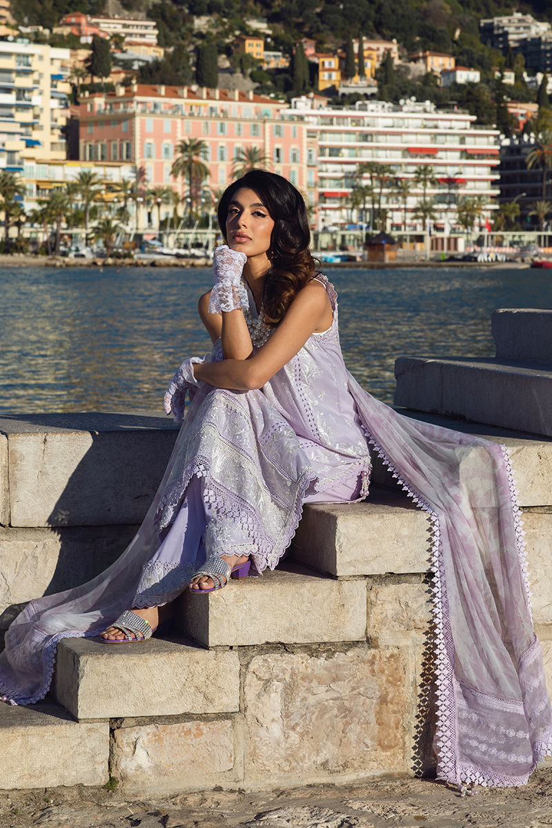 Zoha Luxury Lawn