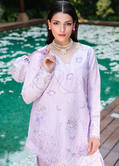 LOVéNT Embroidered Pret
