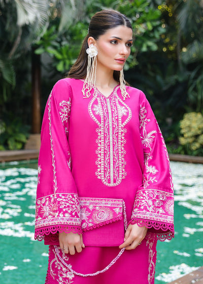 LOVéNT Embroidered Pret