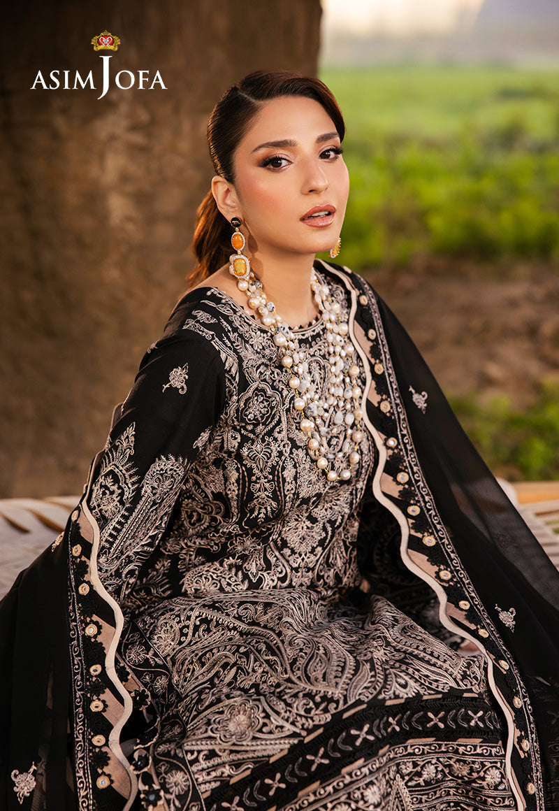 EMBROIDERED LAWN 3 PCS