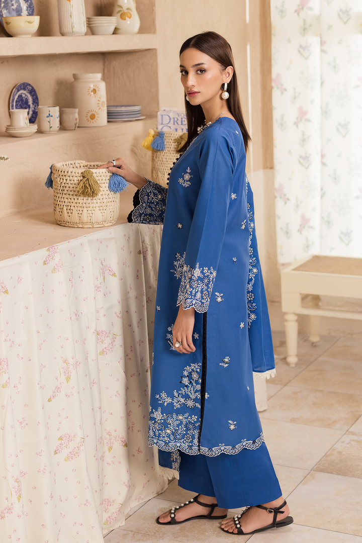 Nissa Chikankari Exclusive