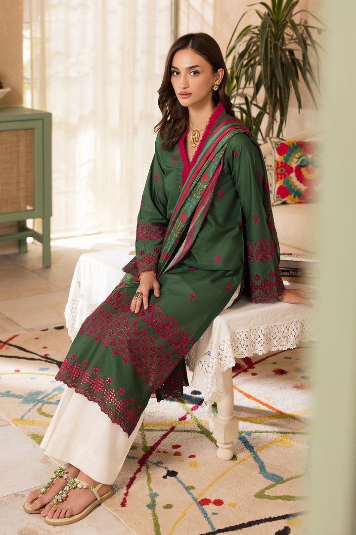 Nissa Chikankari Exclusive