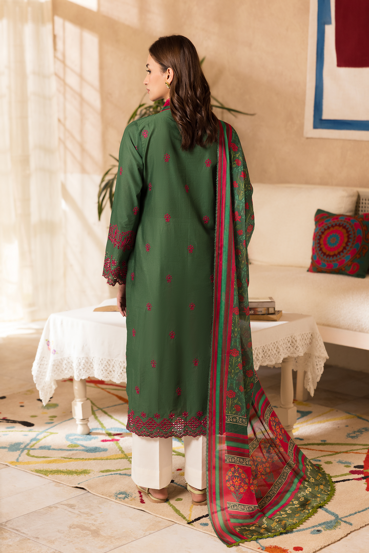 Nissa Chikankari Exclusive