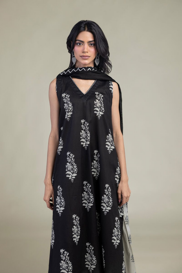 Printed | Cambric Black Sleeveless Kurta pant with Dupatta