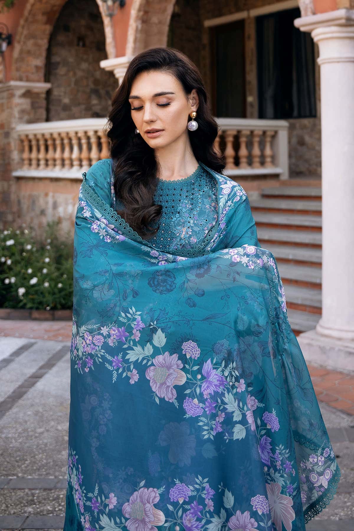 Afrozeh Damask Lawn