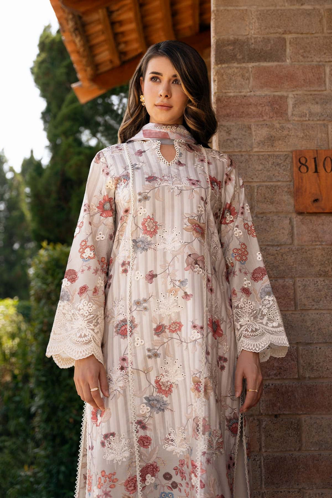 Afrozeh Damask Lawn