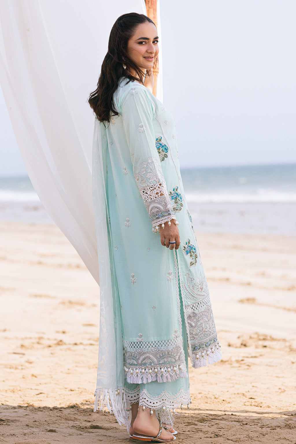 ZARPOSH SAGAR KINARAY LUXURY LAWN-Divine