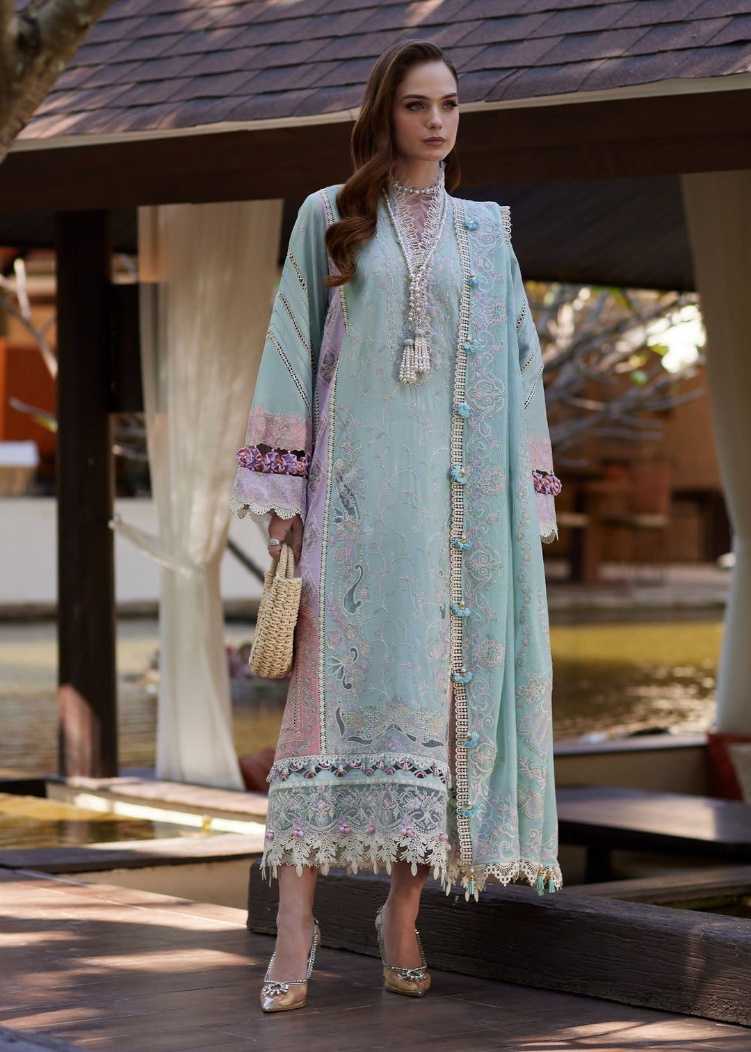 ariya luxury lawn