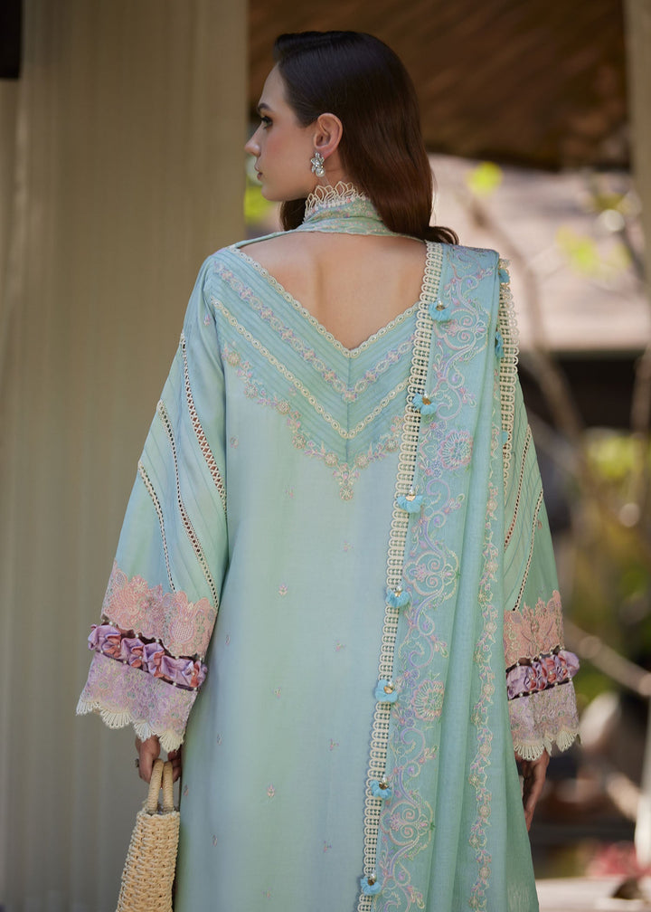 ariya luxury lawn
