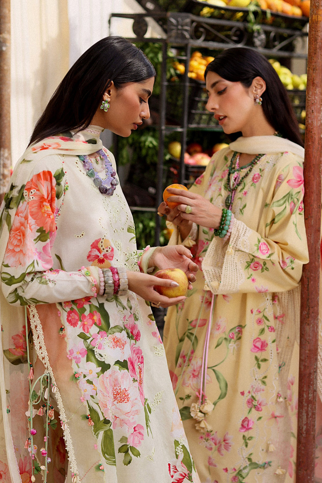 Zaha Festive Lawn 26