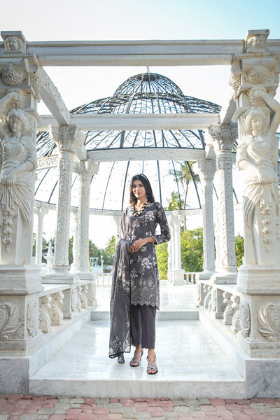 Nazakat Printed Lawn