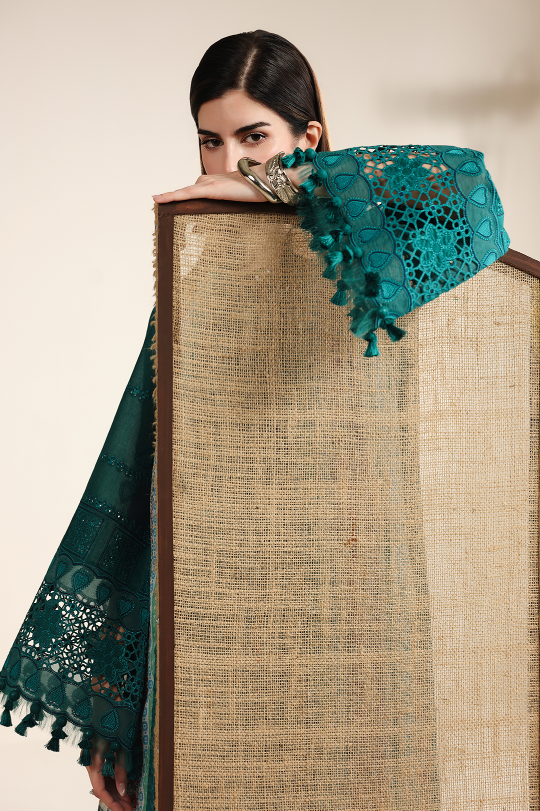 IRIS EMBROIDERED LAWN