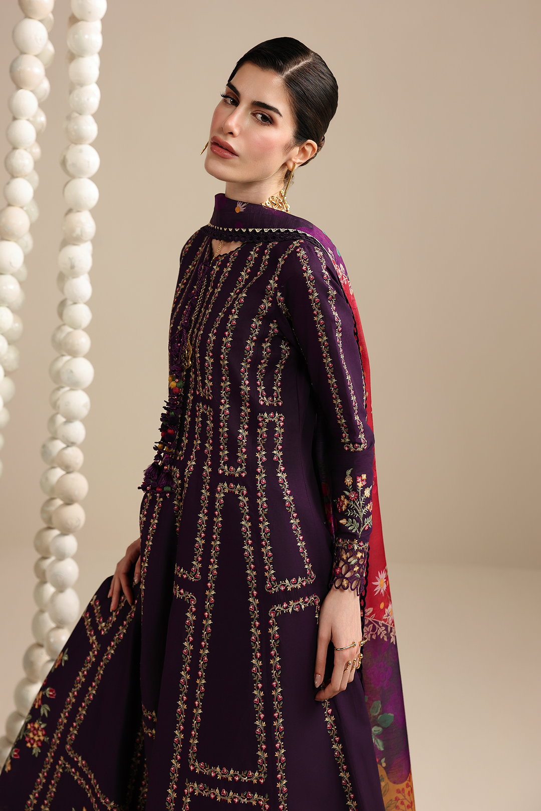 IRIS EMBROIDERED LAWN