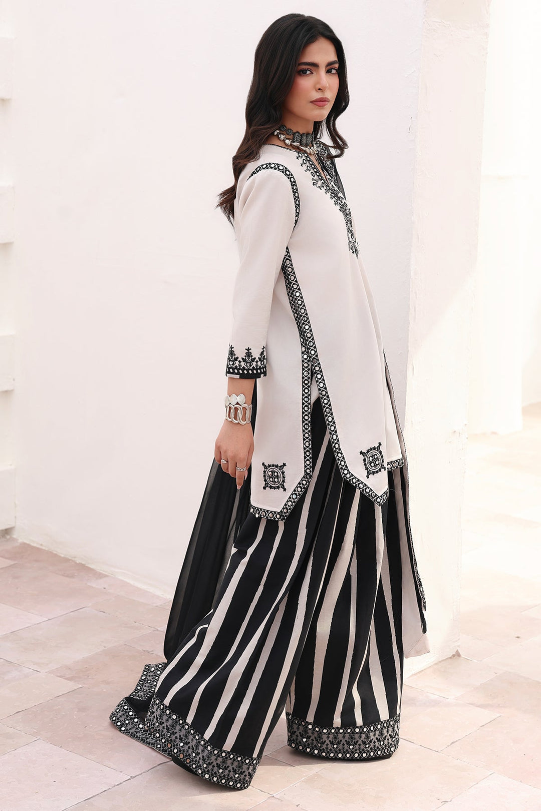 3-PC Embroidered Lawn Ready Suit