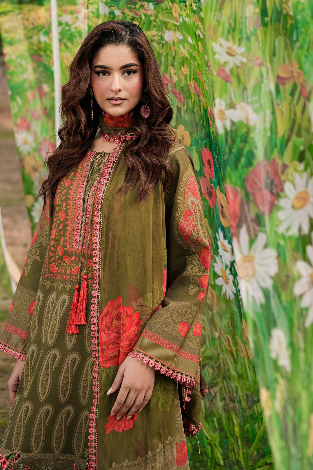 3-PC Unstitched Embroidered Lawn Collection Unstitched