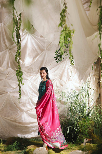 Silah Silk Edit