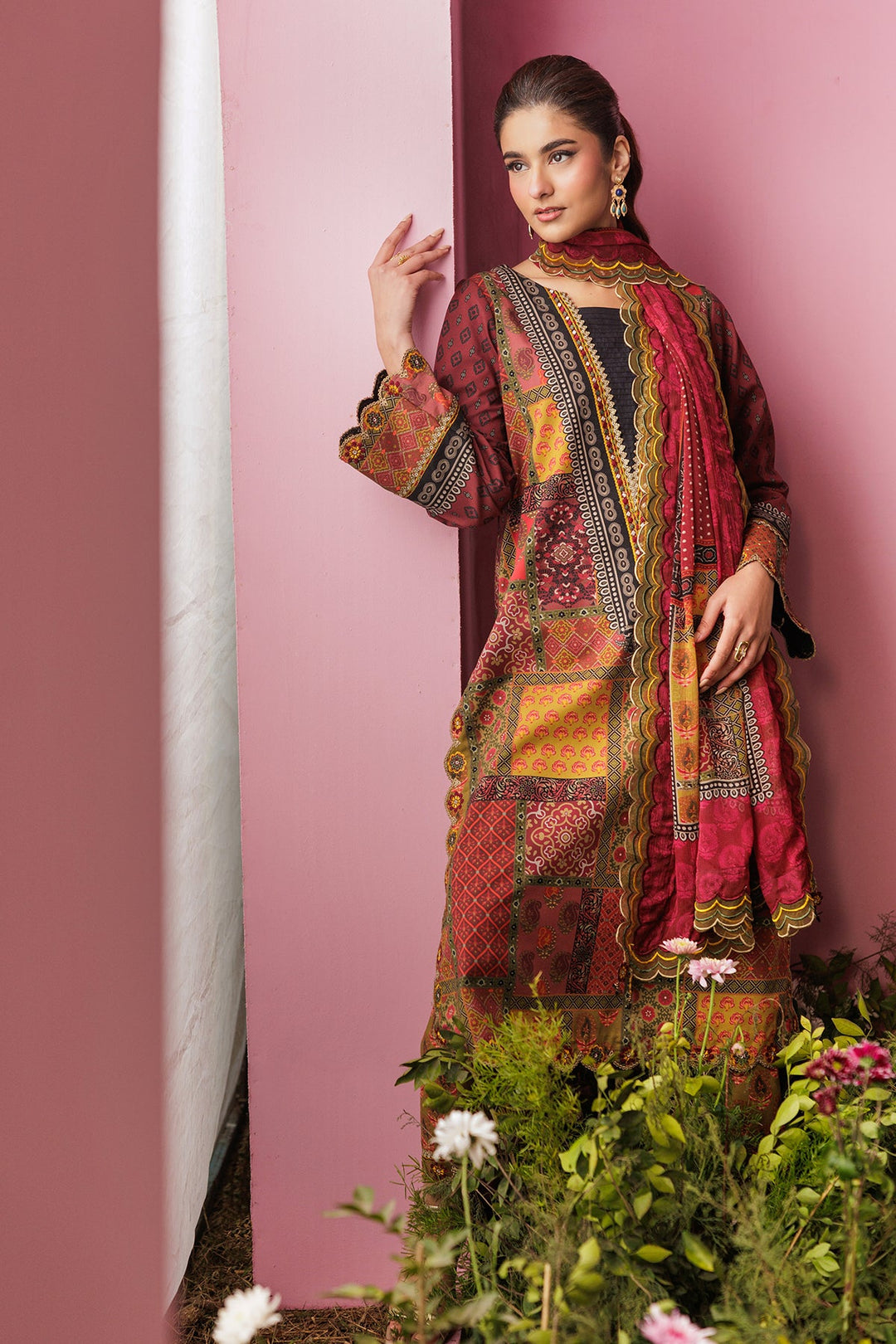 3-PC Unstitched Embroidered Lawn Collection Unstitched