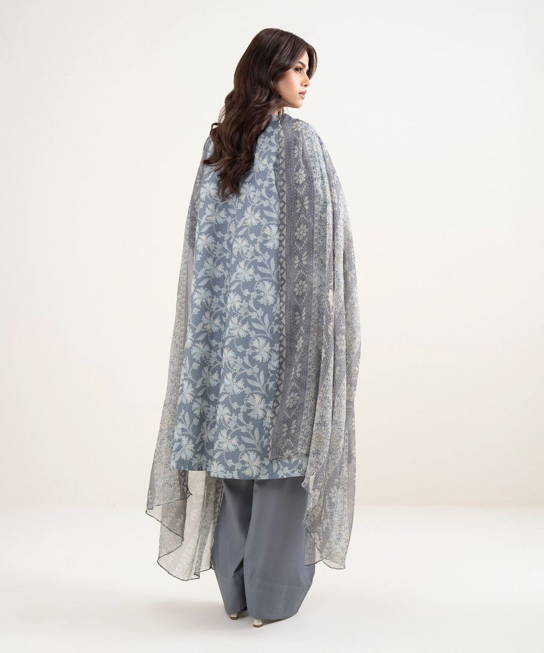 3 PIECE - PRINTED LAWN SUIT