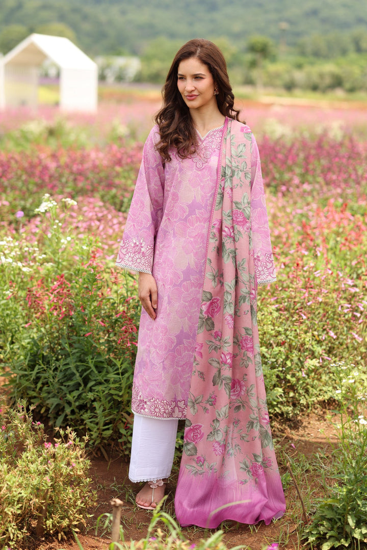 Printed  Unstitched Lawn 3 Pc