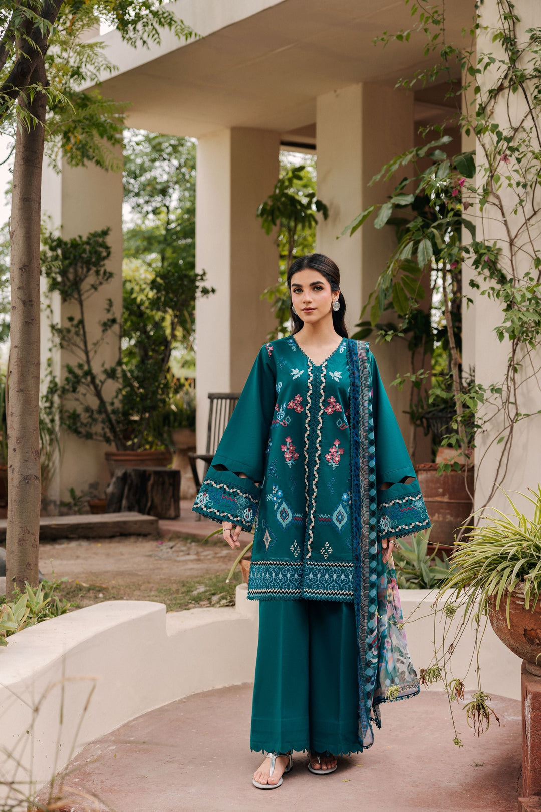 Festive Luxury Lawn &