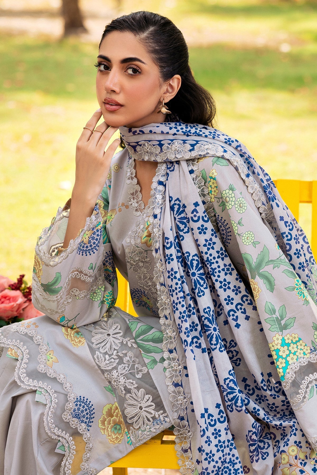 Charizma Range Embroidered Lawn CRN4-03