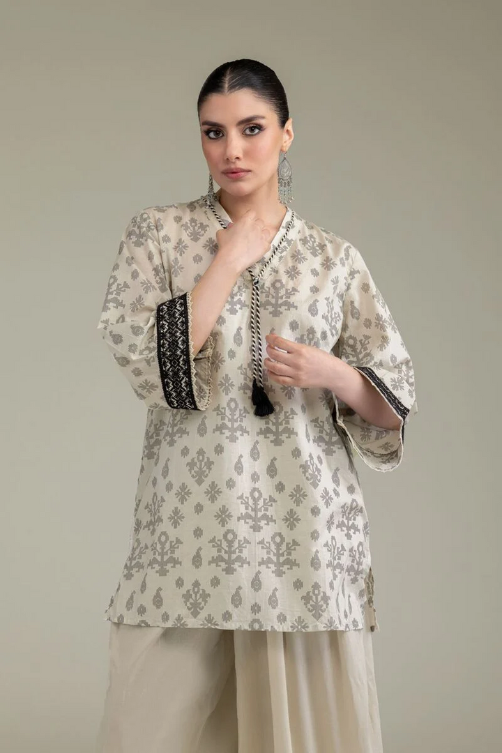 Embroidered | Lawn Lawn V-Neck 3pc
