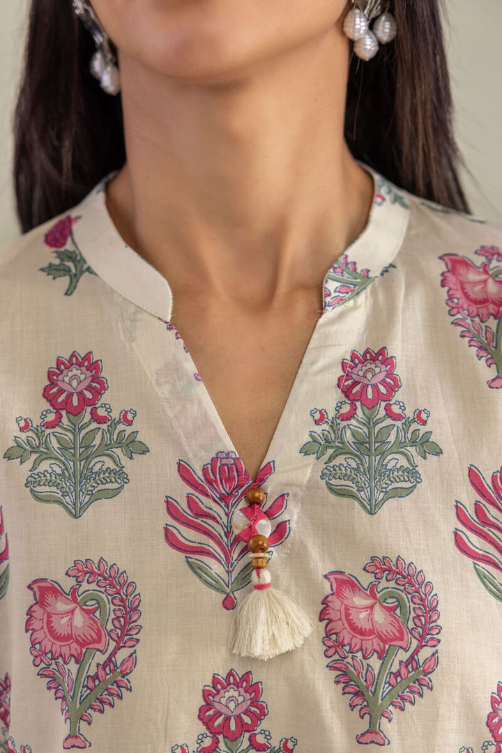 Cambric Floral Cambric Kurta With Pant