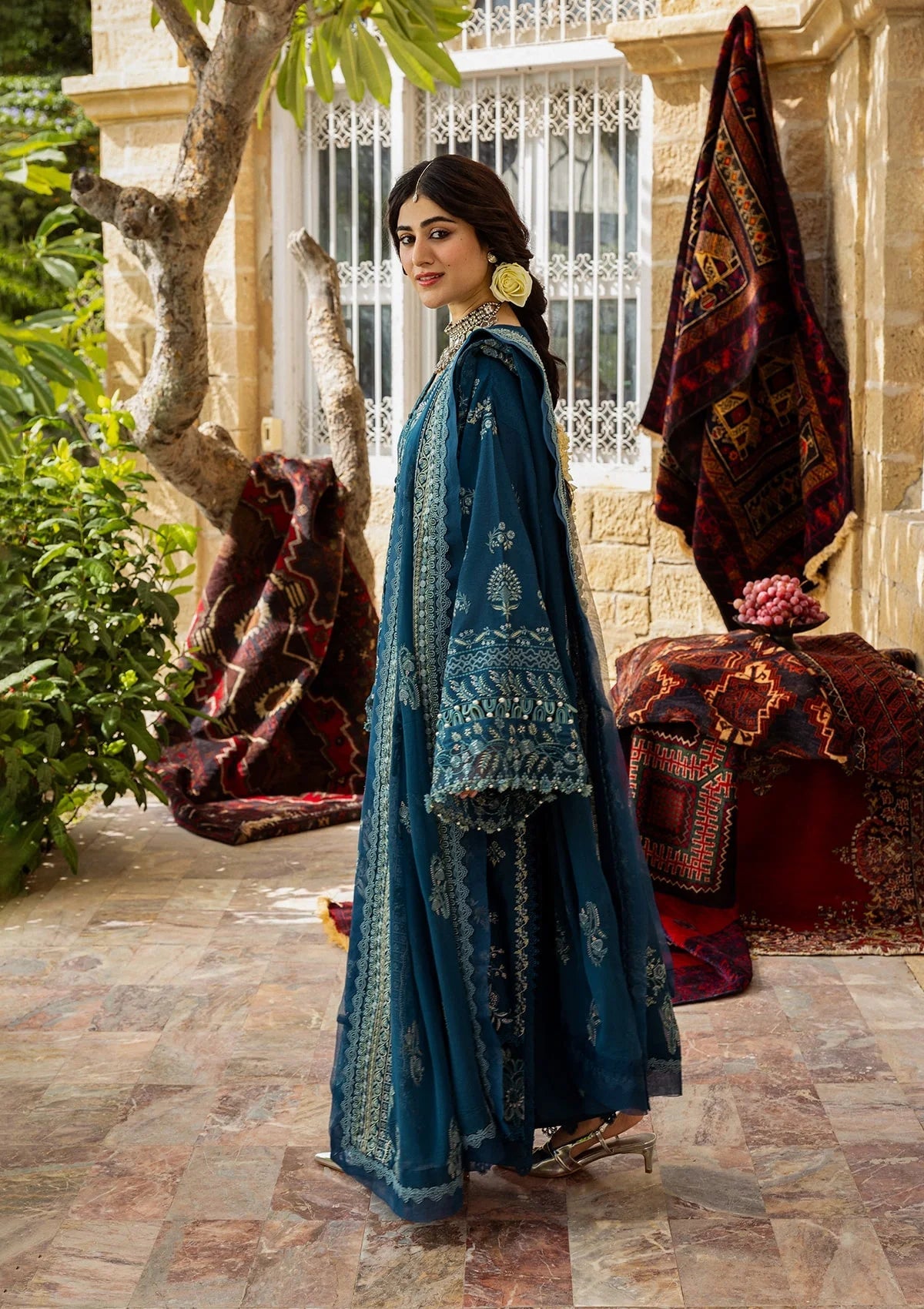 Karandi with Embroidered Chiffon
