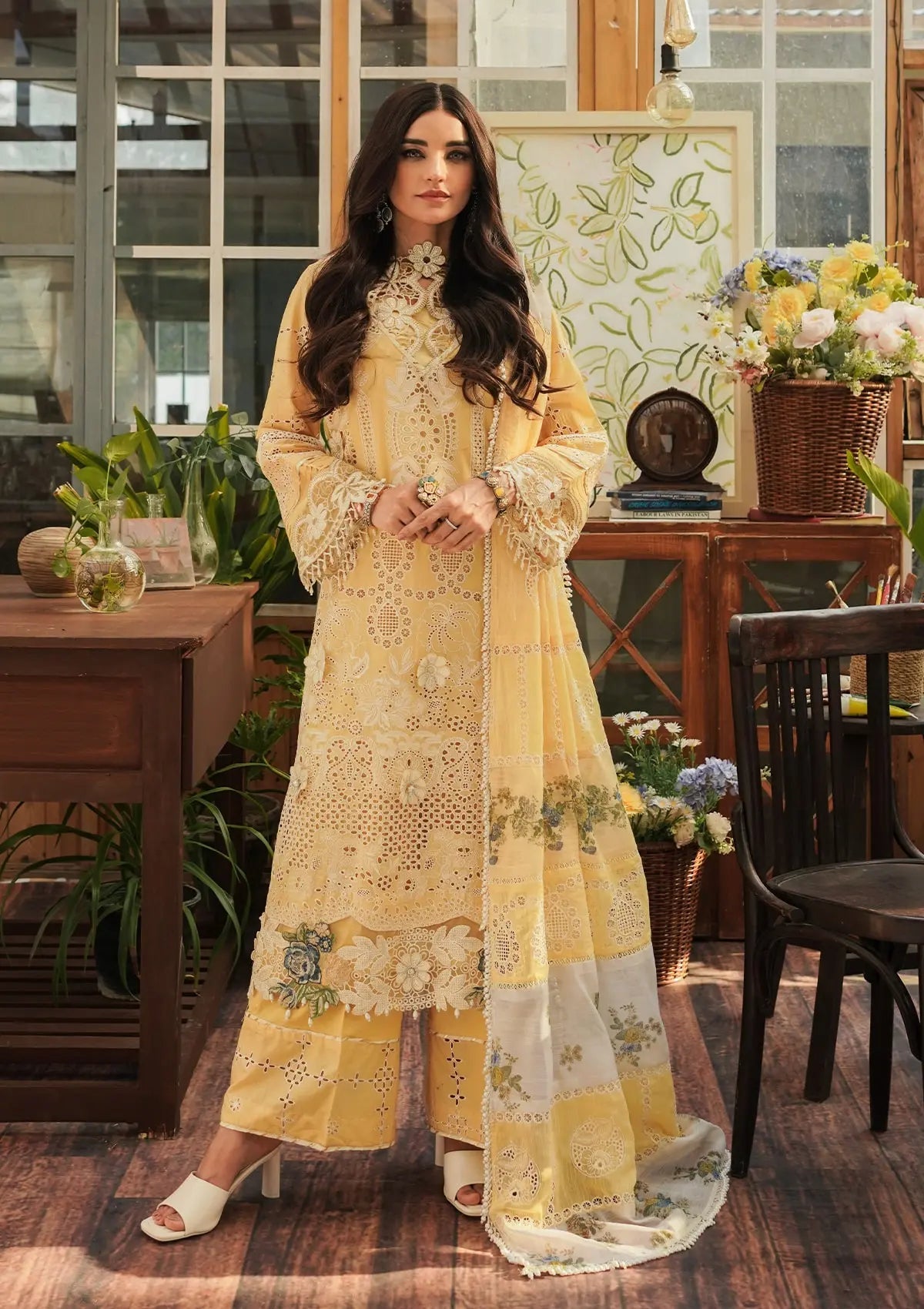 KHAF UNSTITCHED LUXURY LAWN - KLE-02