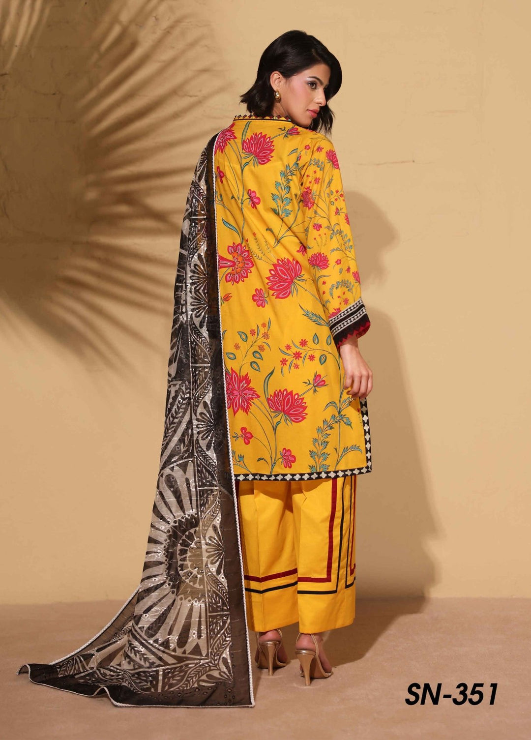 signora  Printed Embroidered Lawn