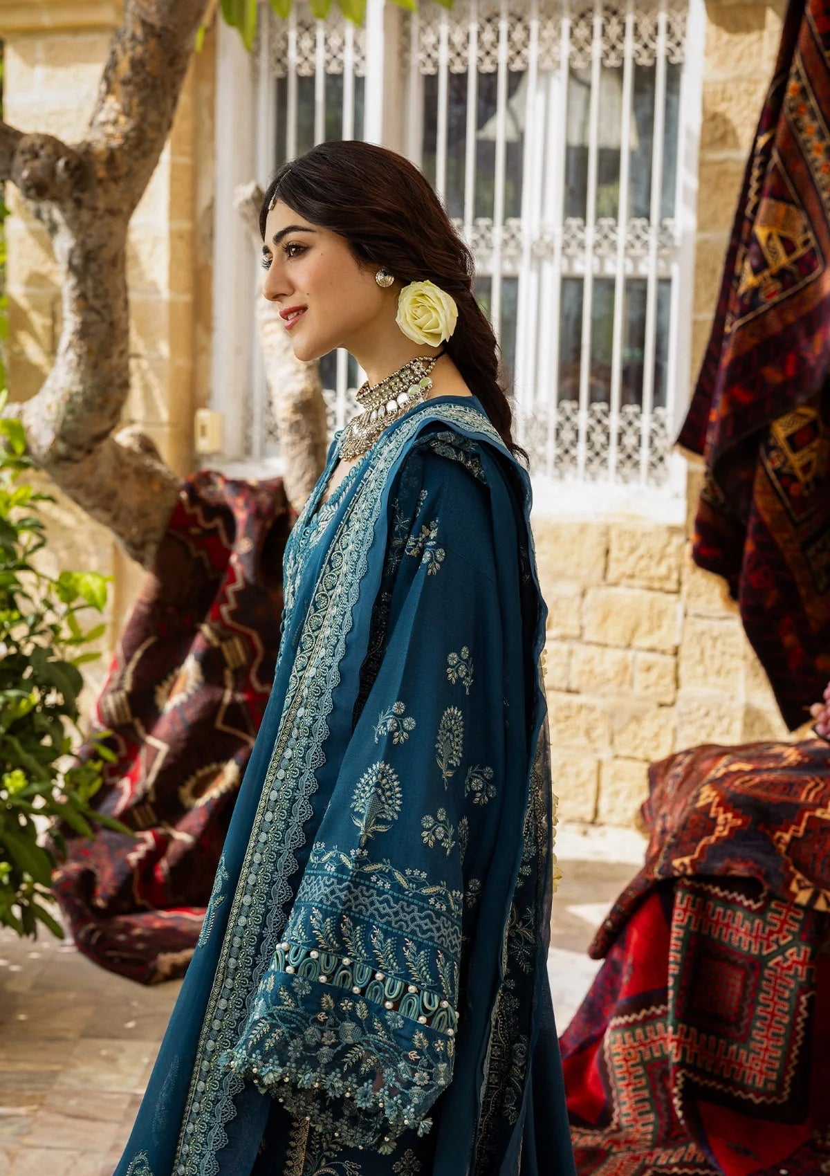 Karandi with Embroidered Chiffon