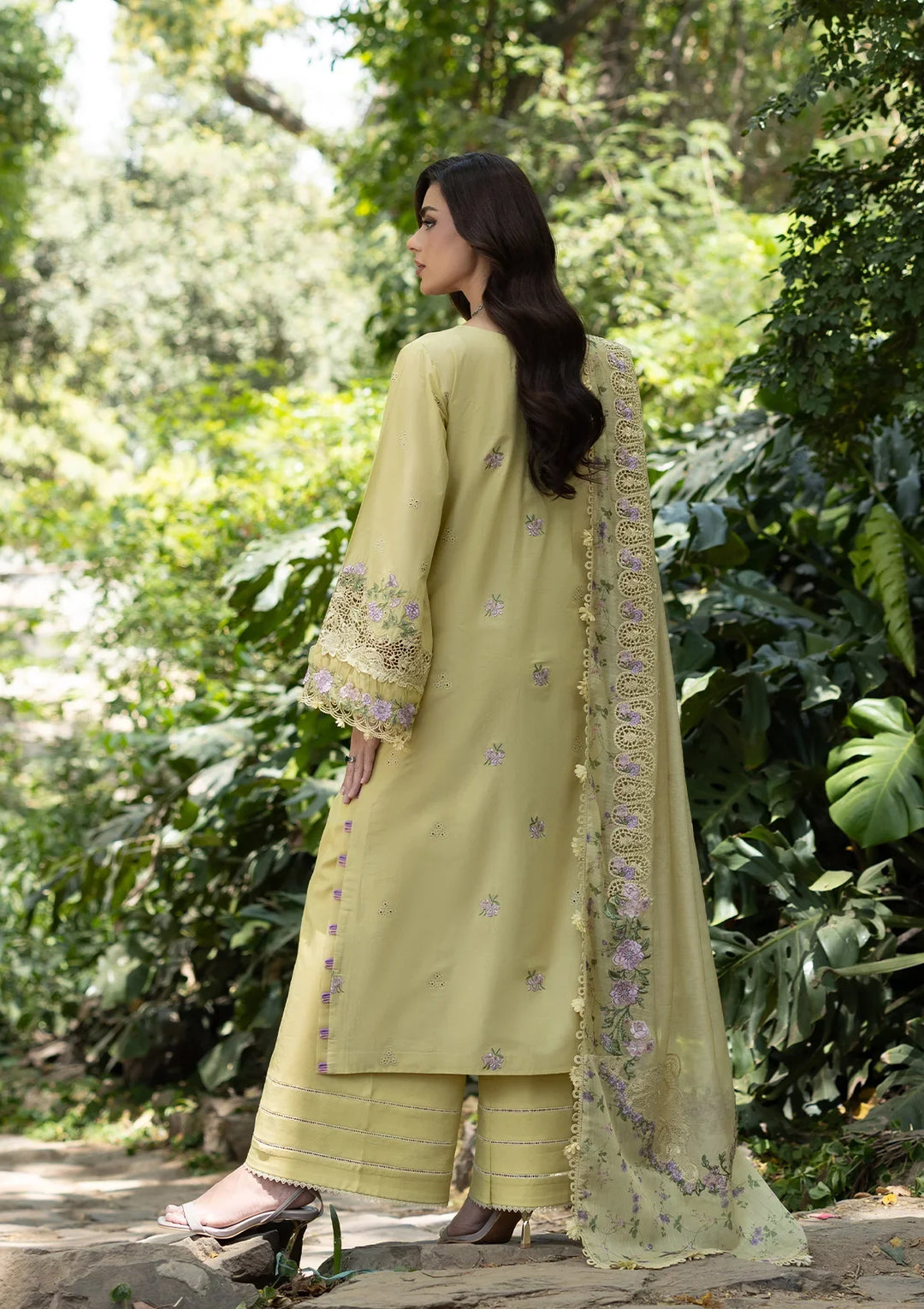 LUXURY LAWN VOL ll &
