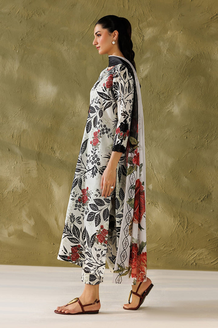 EMBROIDERED LAWN