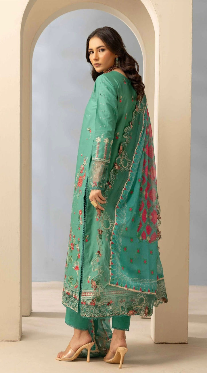 Unstitched Dior Lawn Collection