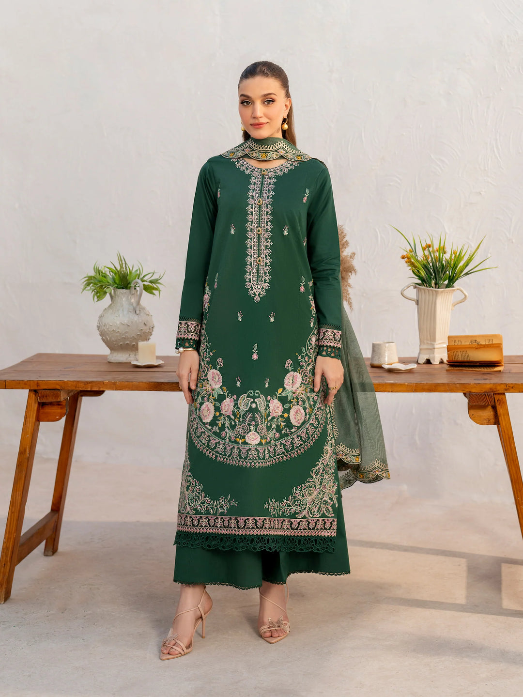 Husn-E-Arah Unstitched Lawn