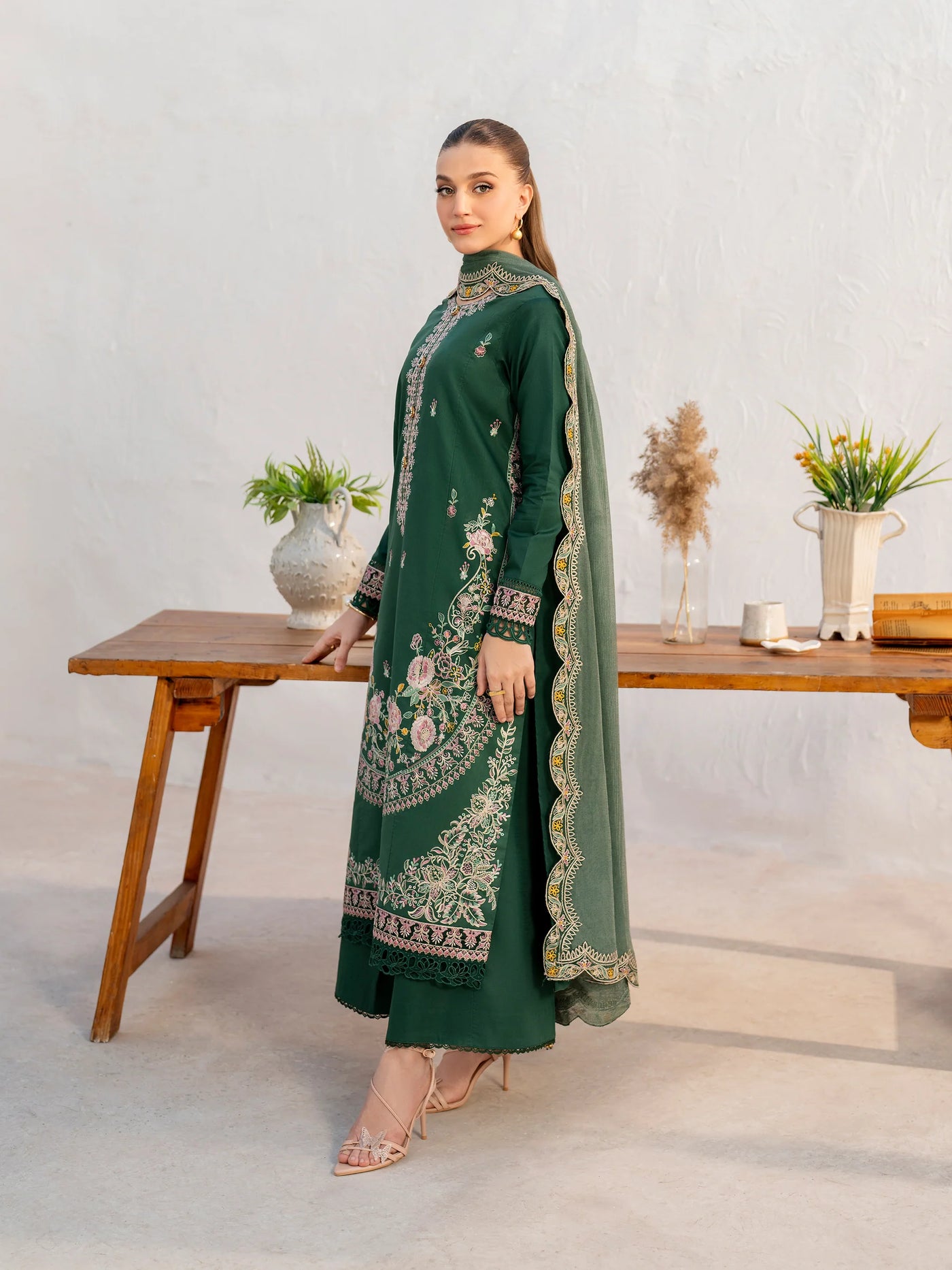 Husn-E-Arah Unstitched Lawn