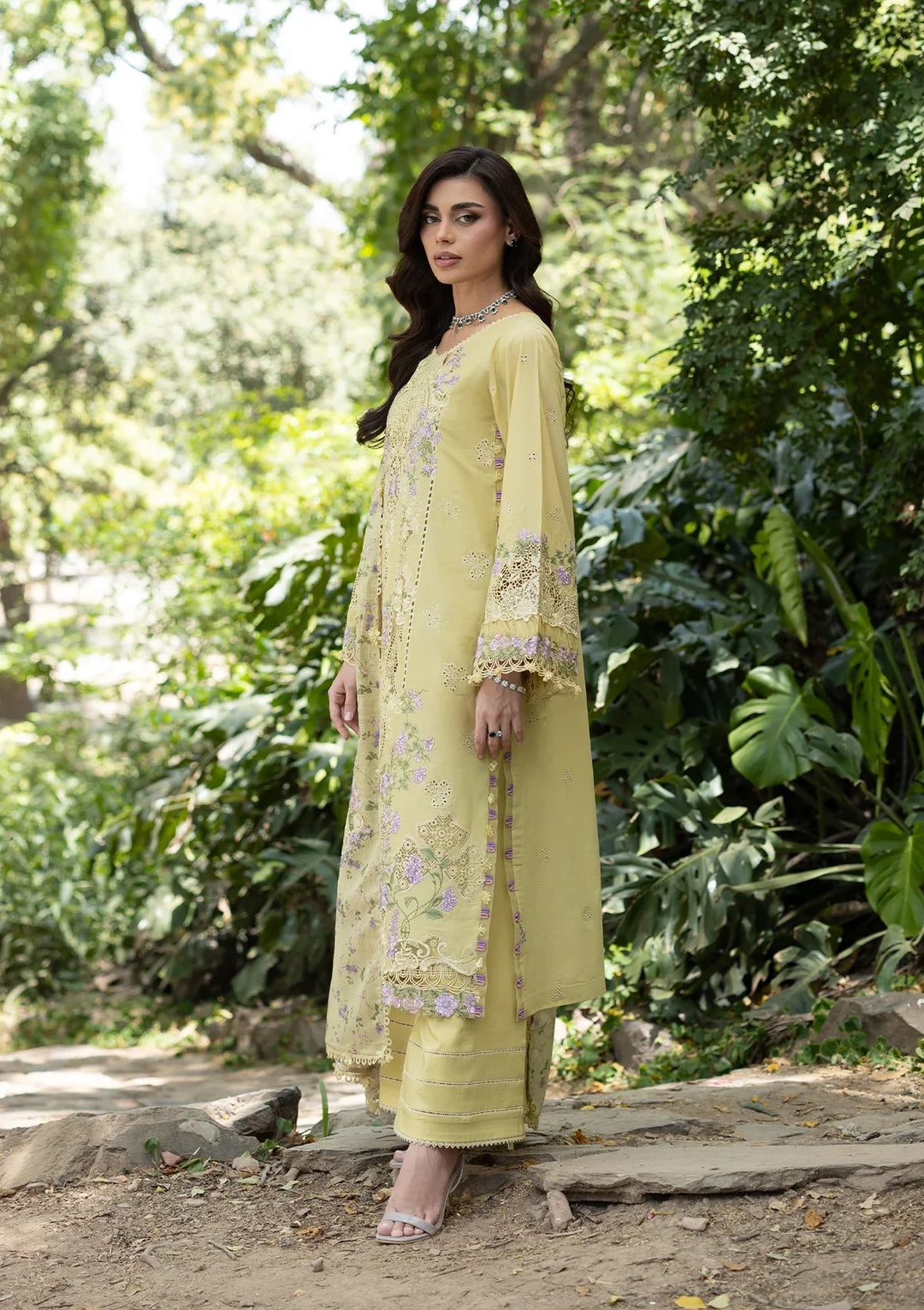 LUXURY LAWN VOL ll &