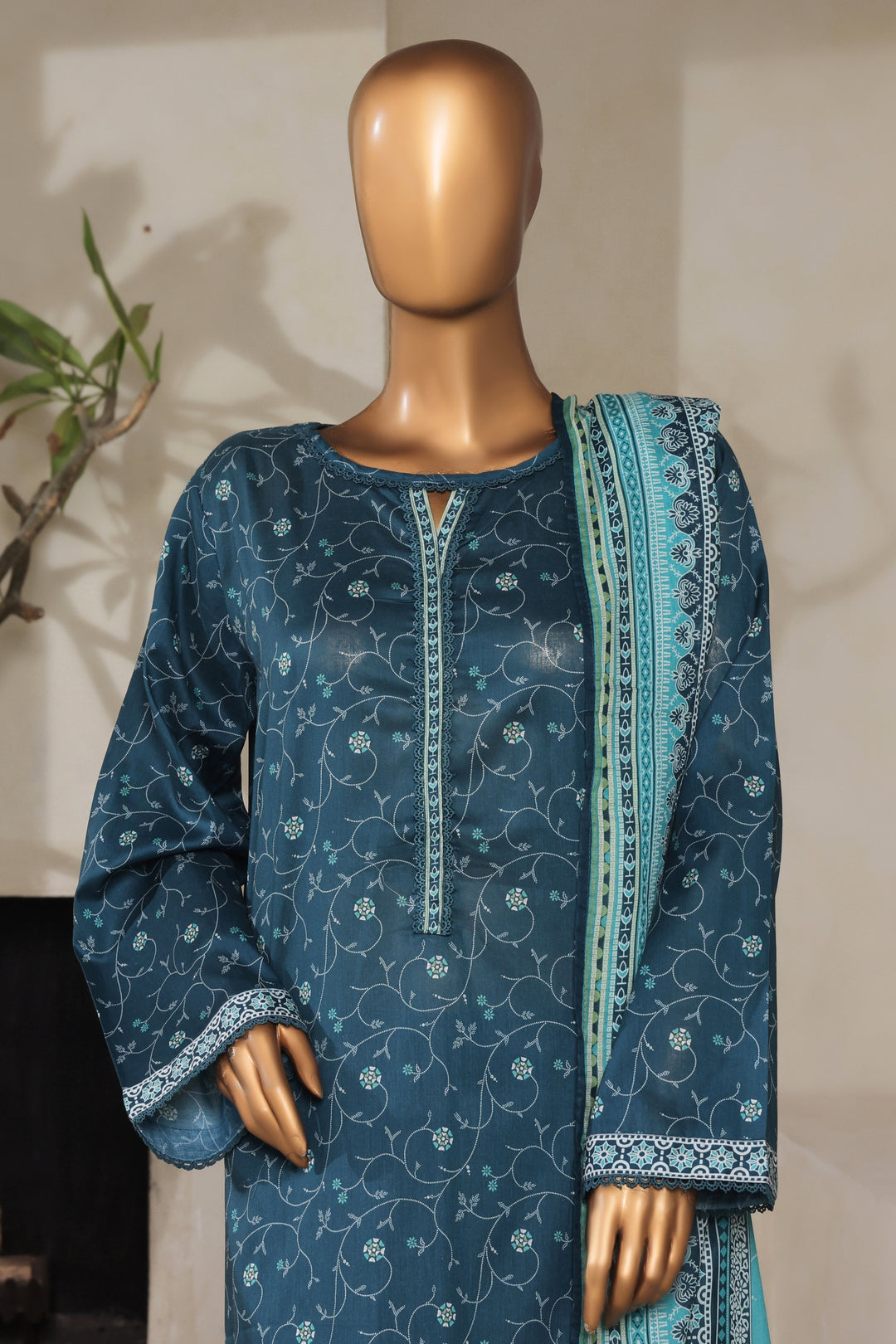 3 Piece Printed Stitched Suit
