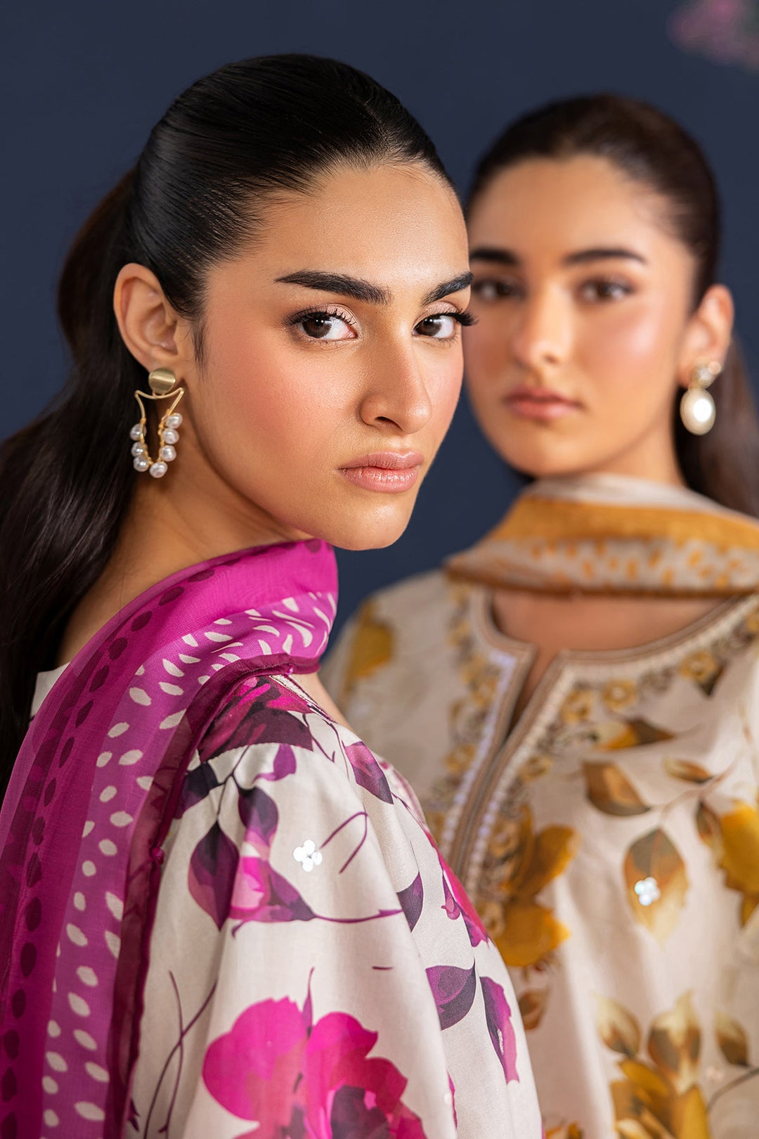 EMBROIDERED LAWN