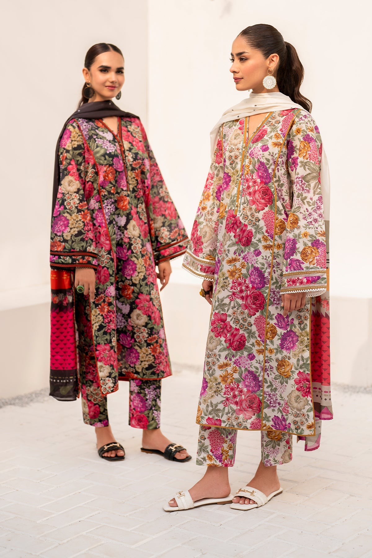 BAROQUE EMBROIDERED PRINTED LAWN UF-666