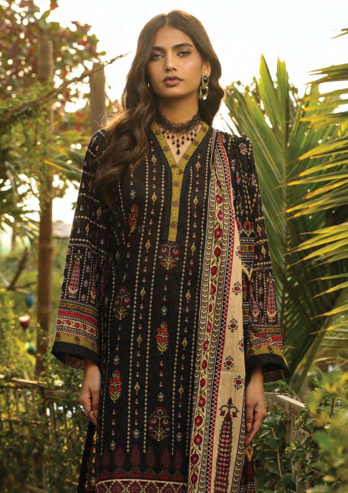 LAKHANY Unstitched Embroidered Lawn LG-MM-0011-A