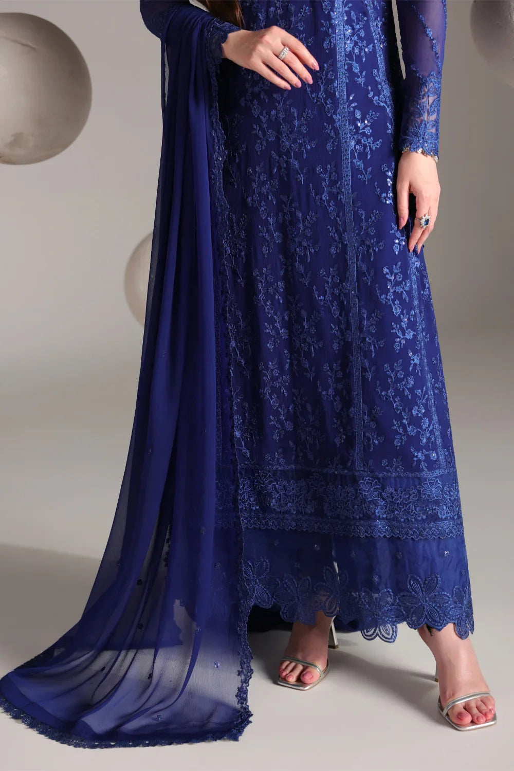 ENSEMBLES Embroidered 3pcs