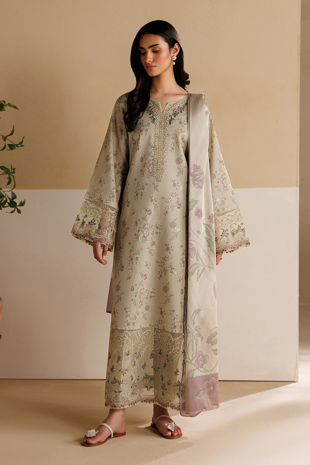 Printed Embroidered Lawn Pret