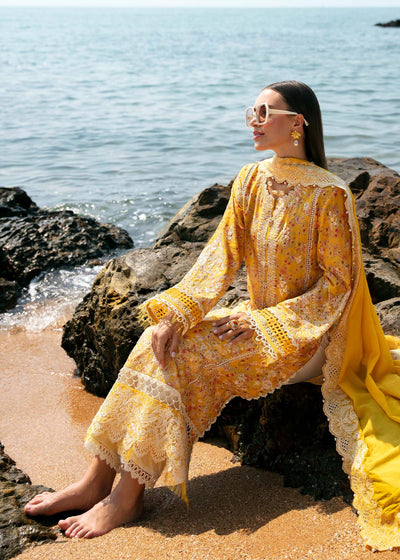 MAYAL LUXURY LAWN