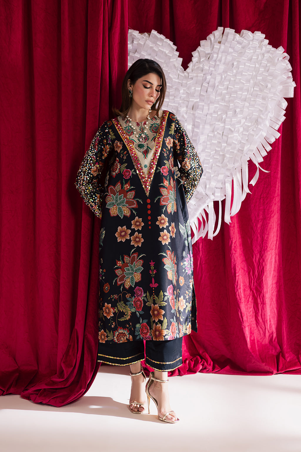 2-Piece Silk Printed Suit