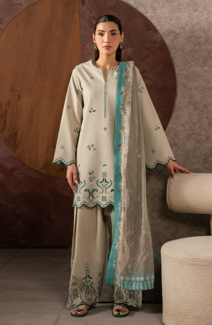 unstitched luxury Lawn