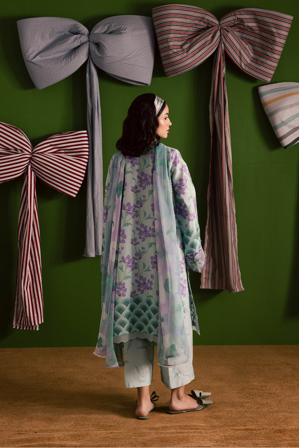 Embroidered lawn 3pc