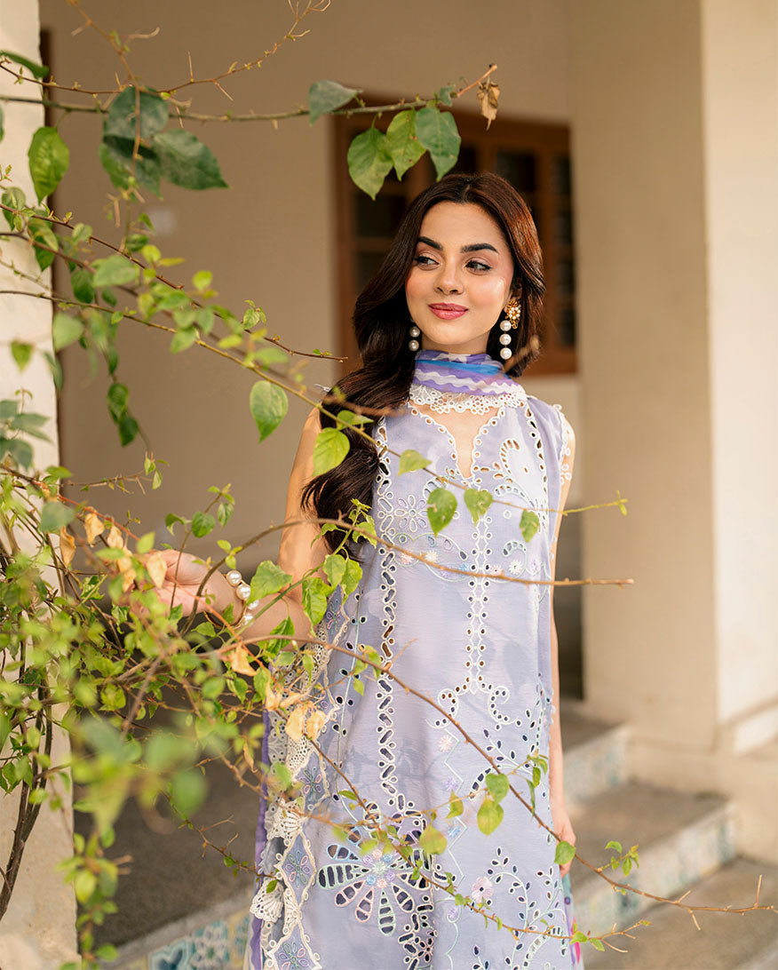 Aashiyana Lawn Collections