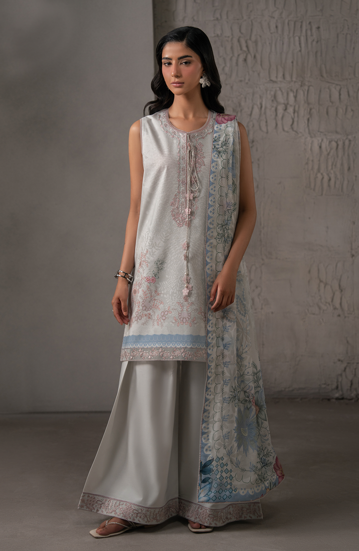 selure unstitched lawn